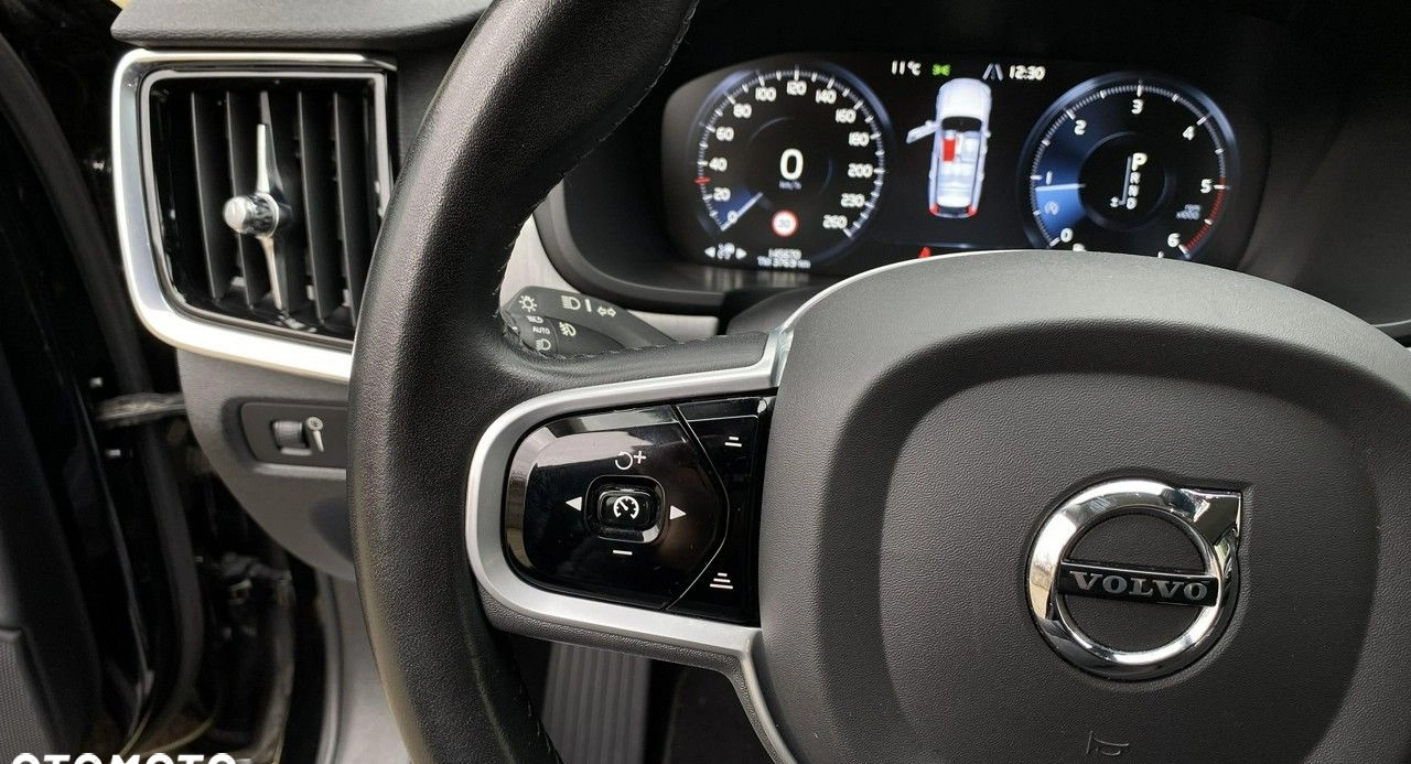 Volvo V90 cena 164900 przebieg: 145000, rok produkcji 2020 z Rychwał małe 352